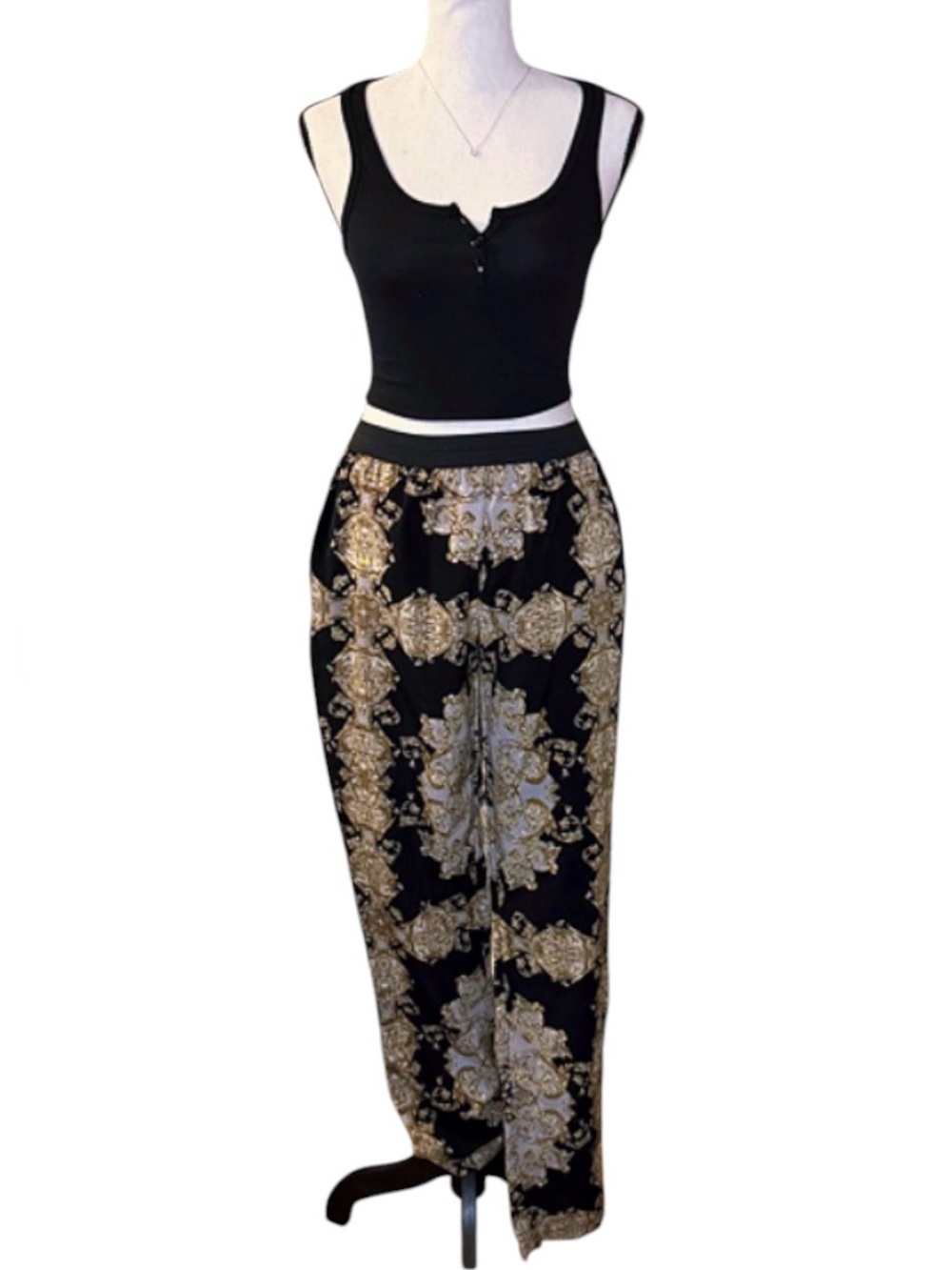 Boho Mossimo Black & Gold Baroque Print pants size XS\PT